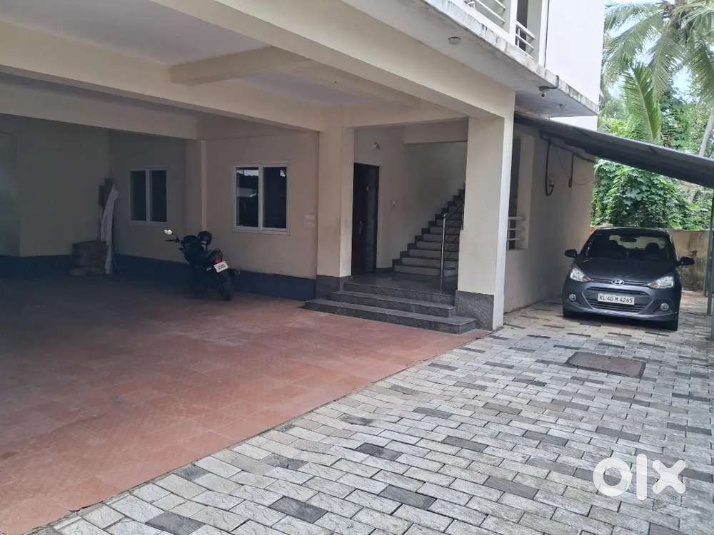 Apartment available for rent near koockenvhery