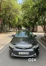 Toyota Camry Hybrid 2.5, 2015, CNG & Hybrids