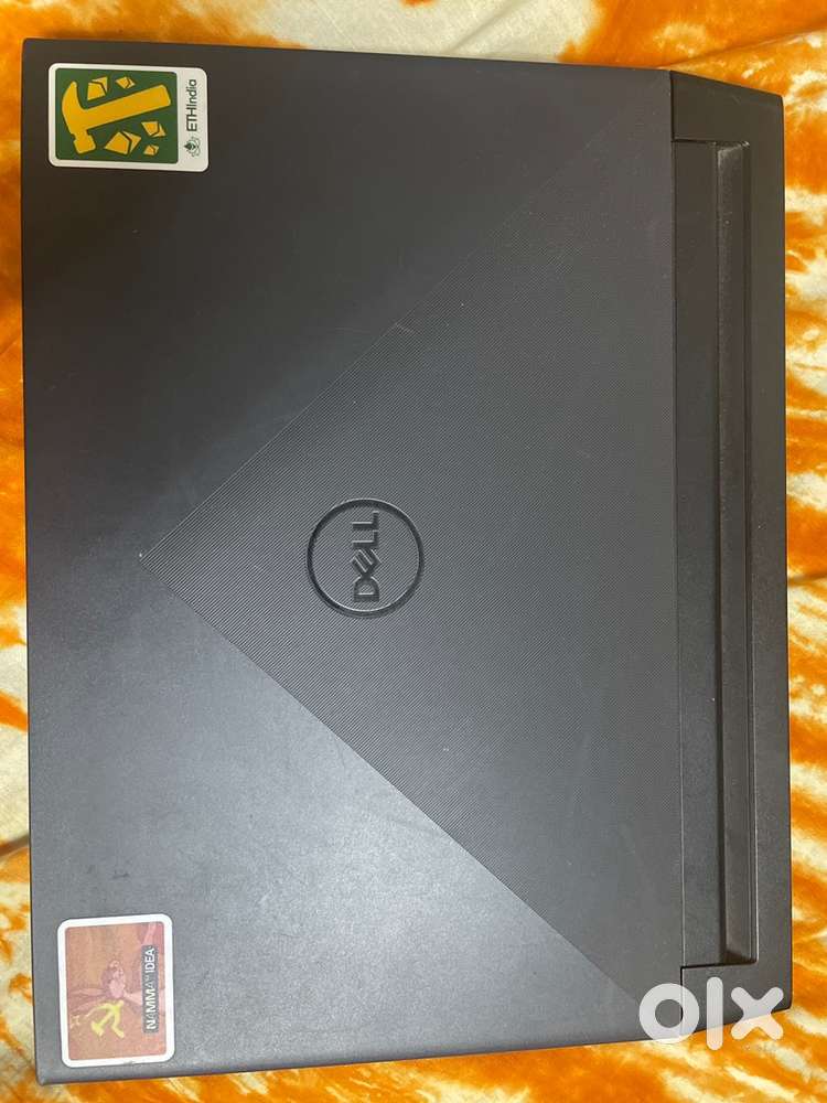 Dell G15 5520