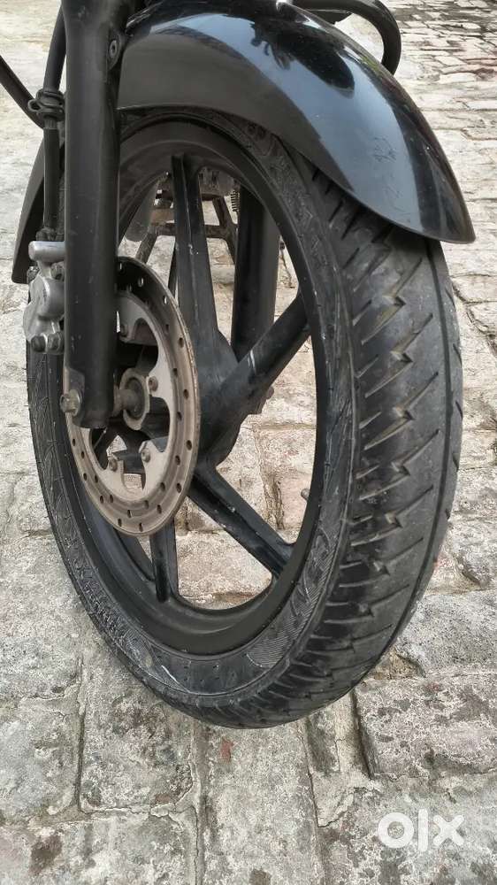 Bjaj Pulsar 150 cc 2014 model 1st owner