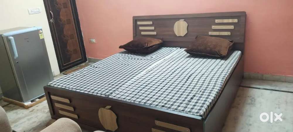 1 Rk fully furnished for Male person, Rental service provider