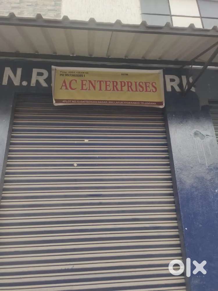 Shop shutter for rent