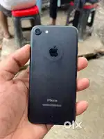 Iphone 7 black colour