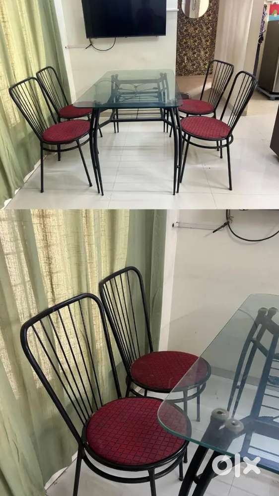 Modern Glass Dining Table(48×30 in) & 4 Chairs - Excellent condition!