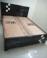 Queen Size Bed – Like New