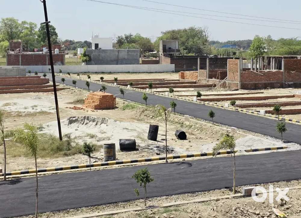 Prine location me plot outer ring road near khurdhi market