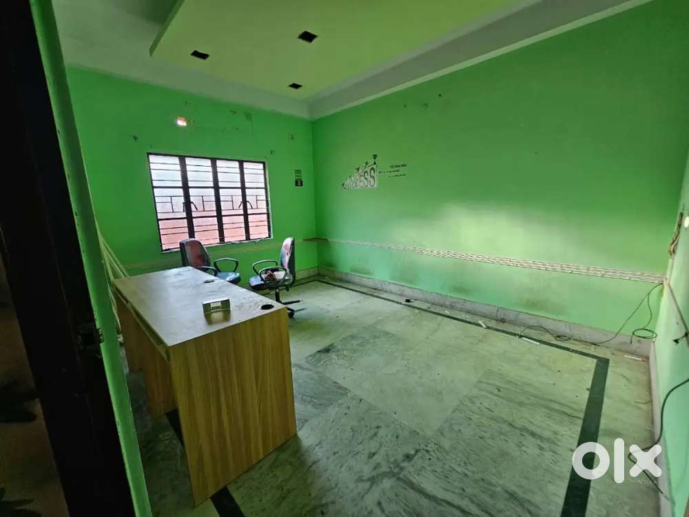 1200 sq.ft commercial office rent in muchipara near tollygunge.