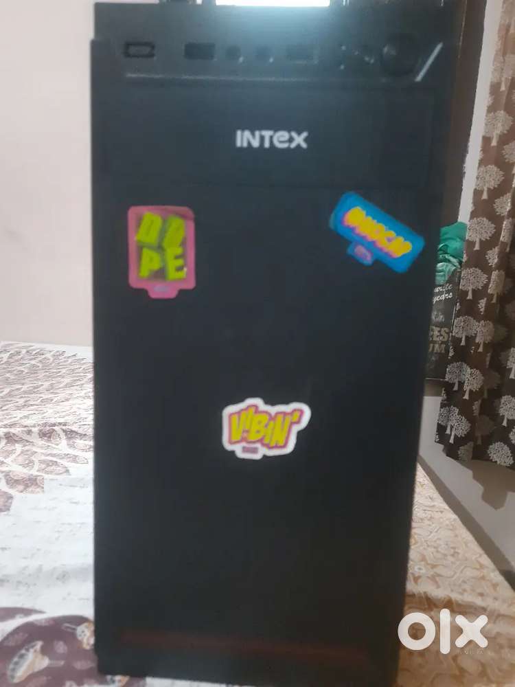 i5 6500 Desktop  16GB DDR4  4GB Graphics  Full PC Tower