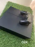 Ps4 with one controller refurbished