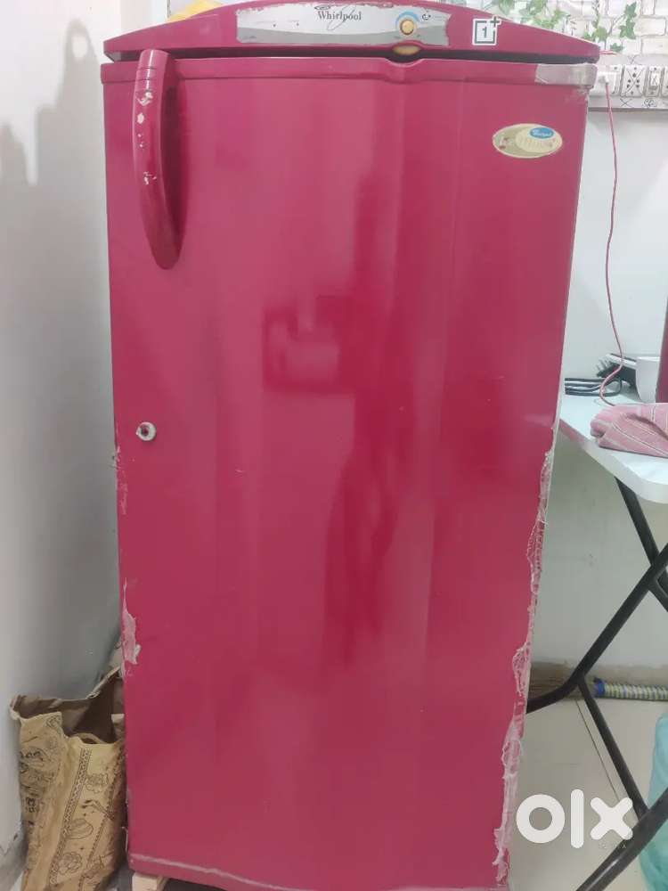 Whirlpool icemagic fridge