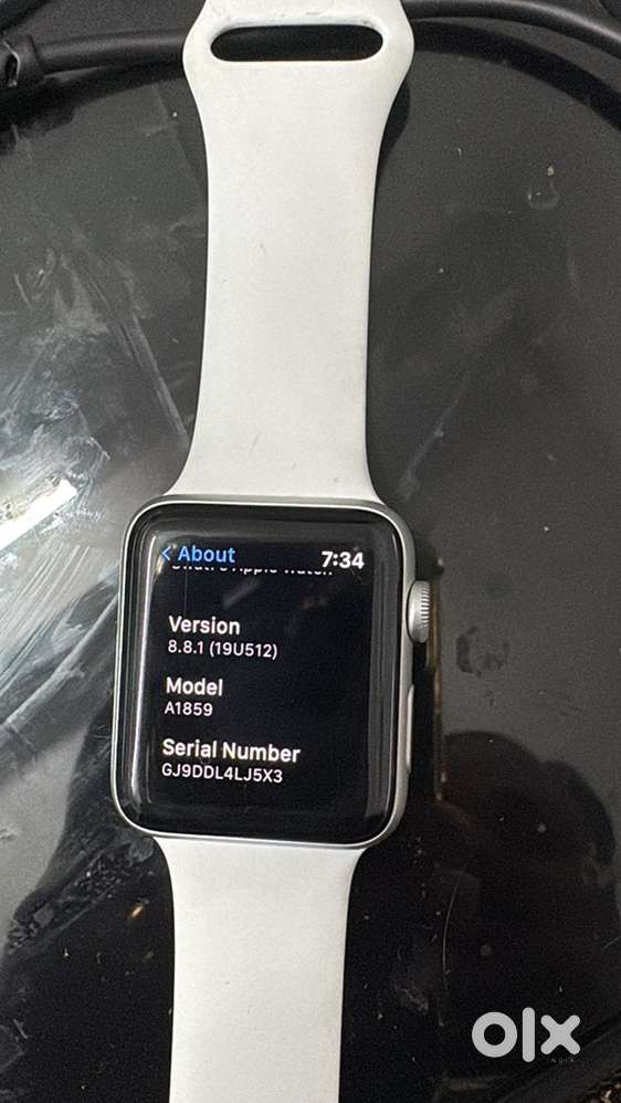 apple watch Series 3 42mm gps silver aluminum