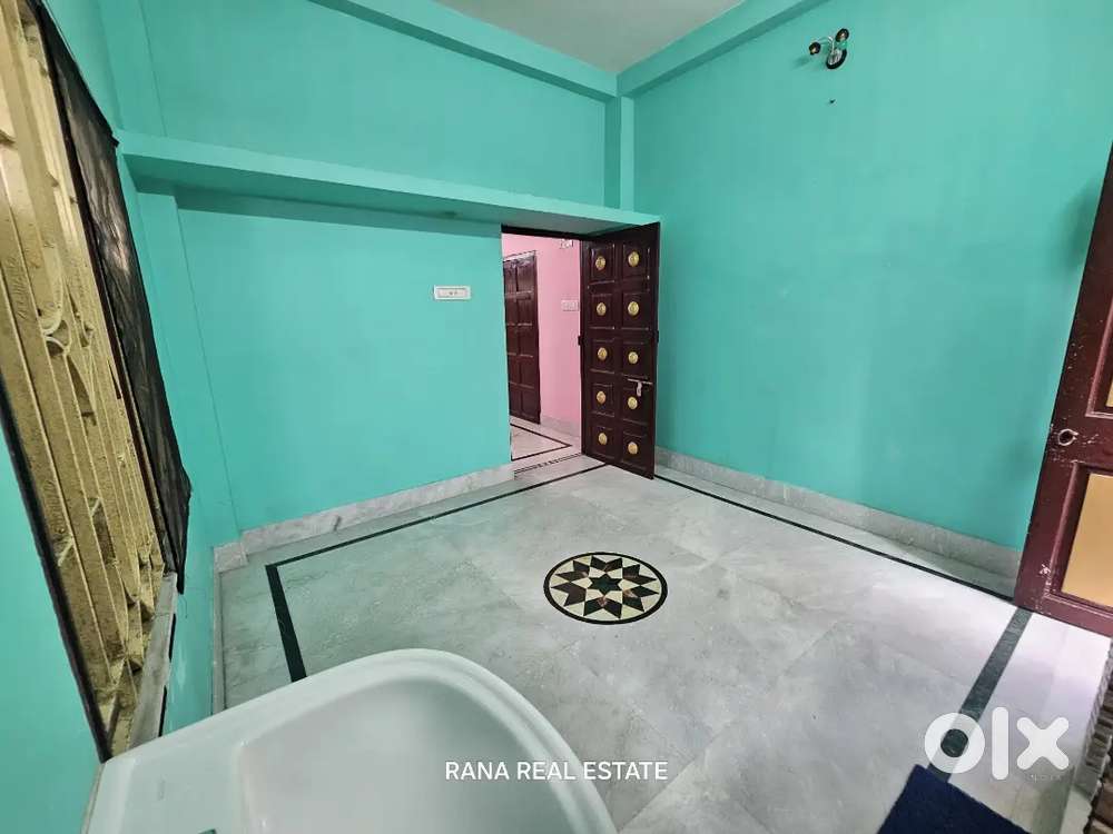 Couples friendly 1bhk fully separate house rent in Thakurpukur.