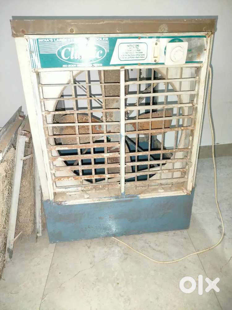 Air cooler with copper motor and stand