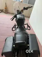 Yezdi Roadster new very less km driven all long drive extra fittings