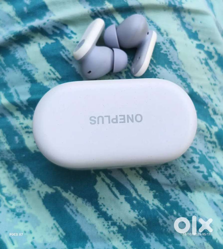 OnePlus Earbuds (OnePlus Nord Buds 2r)