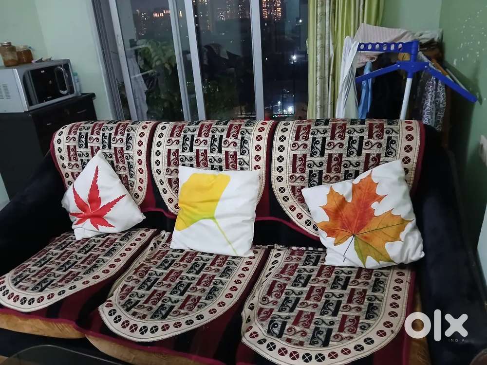 5 seater sofa
