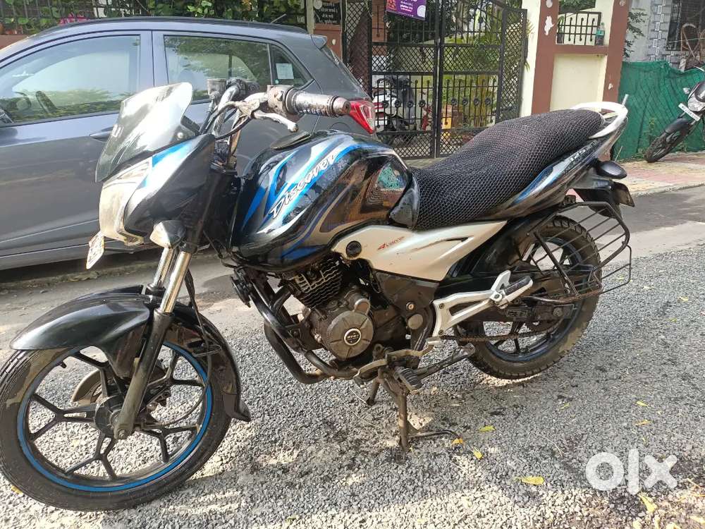 Bajaj discover 125 ST