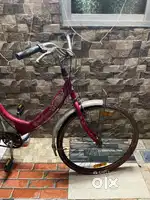 girls cycle