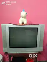 LG FLATRON 28 INCHES TV
