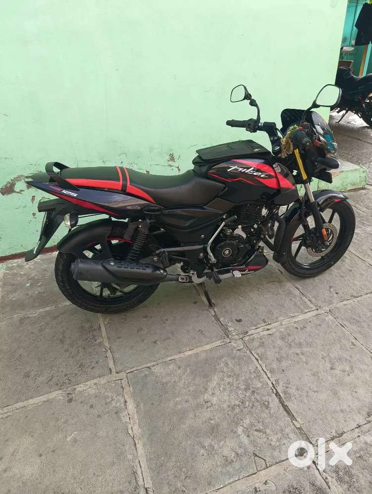 Pulsar 125