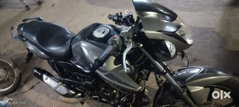 TVS Apache RTR 160