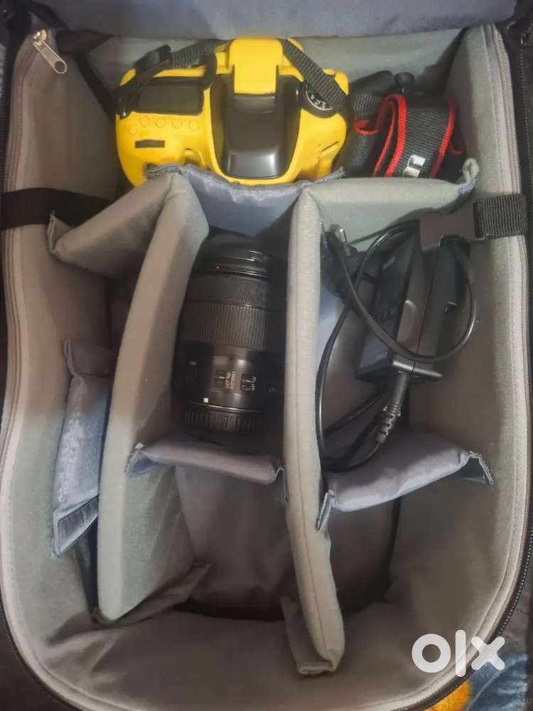 Canon 80 D semiprofessional camera with exquisite 18-135 mm lens