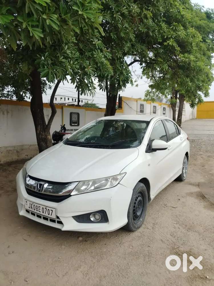 Honda City 2016 Diesel Well Maintained.