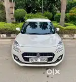 Maruti Suzuki Swift VXi + Manual, 2023, Petrol