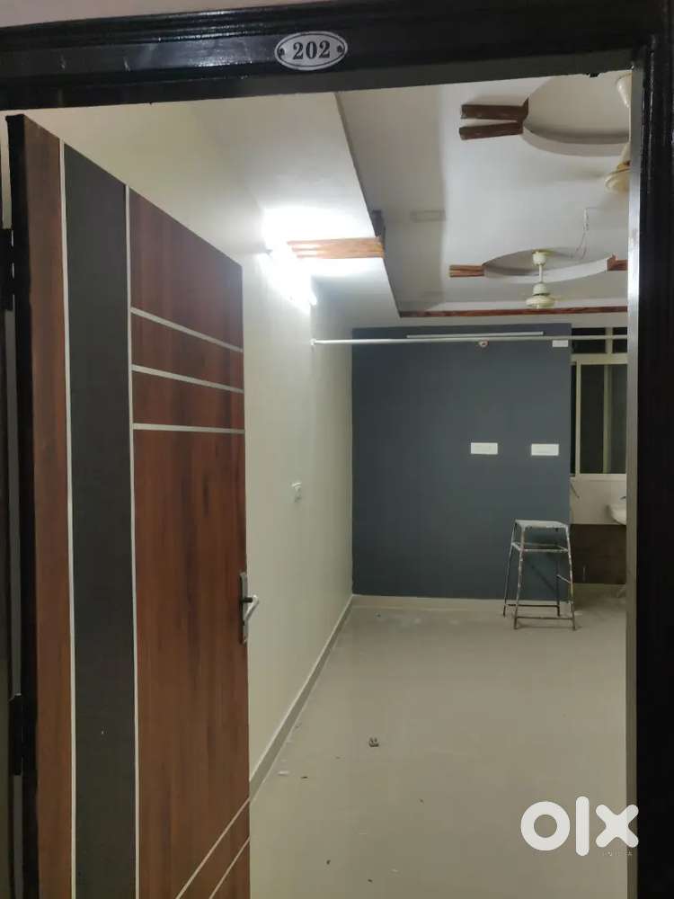 Flat for rent 2BHK Iconic Residence PensionPura LangarHouz