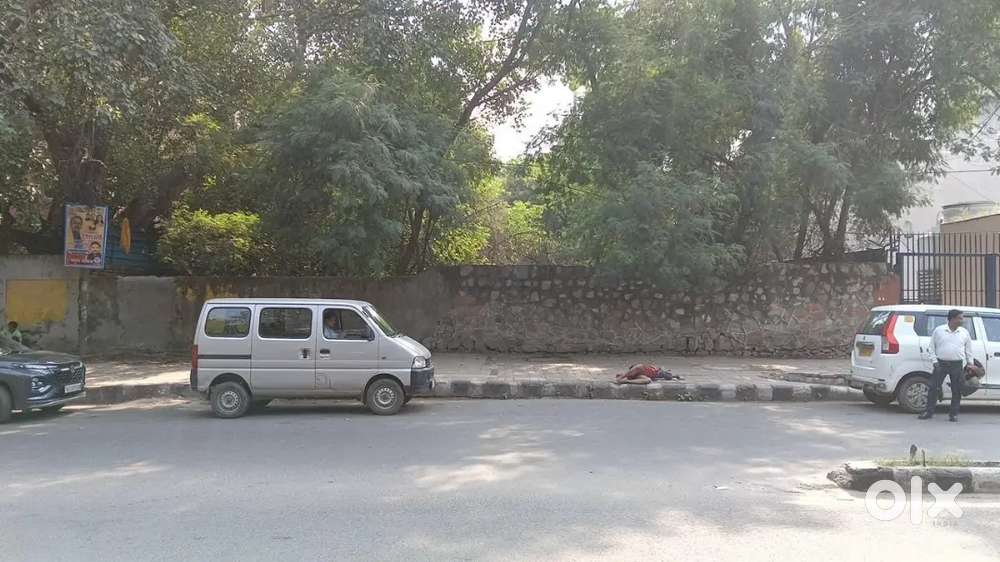 Available 1600 sq yd plot for sale