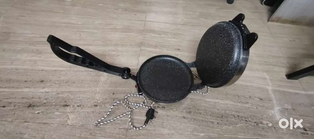 Roti maker 2500/-