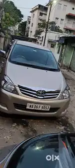 Toyota Innova 2.5 G (Diesel) 8 Seater, 2011, Diesel