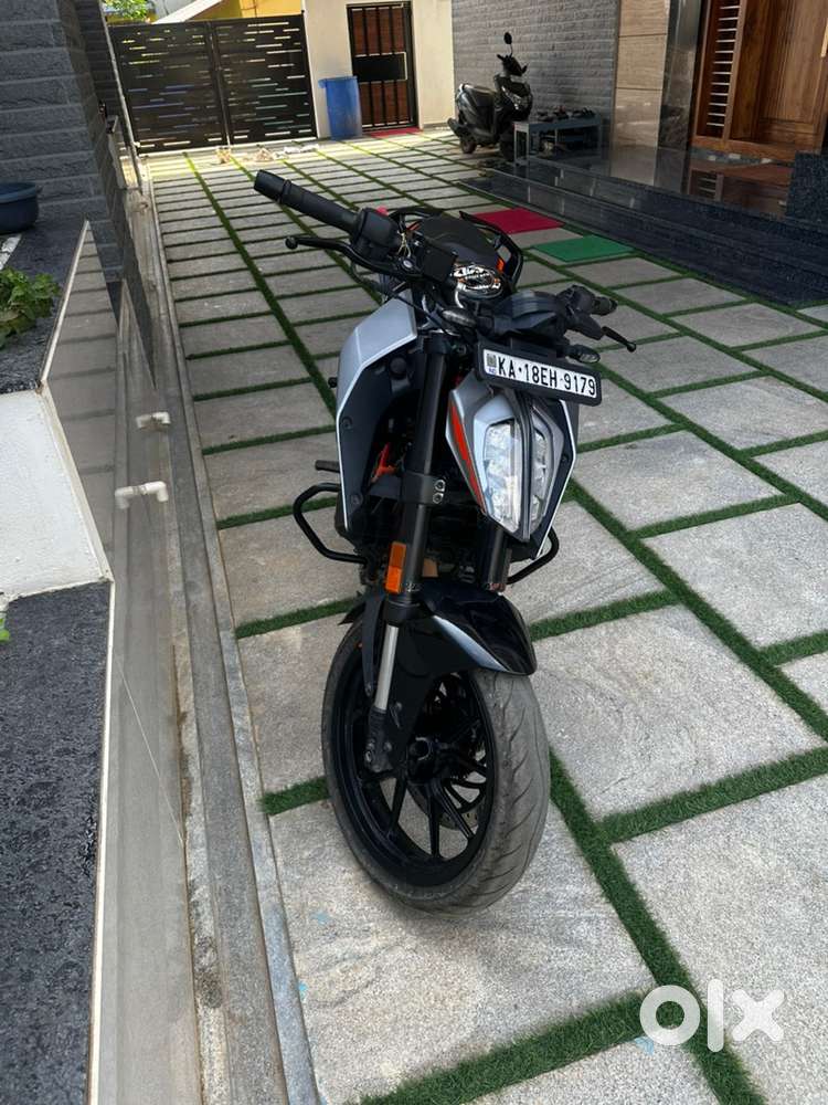 Bs6 vehicle with updated insurance and  serviced recently