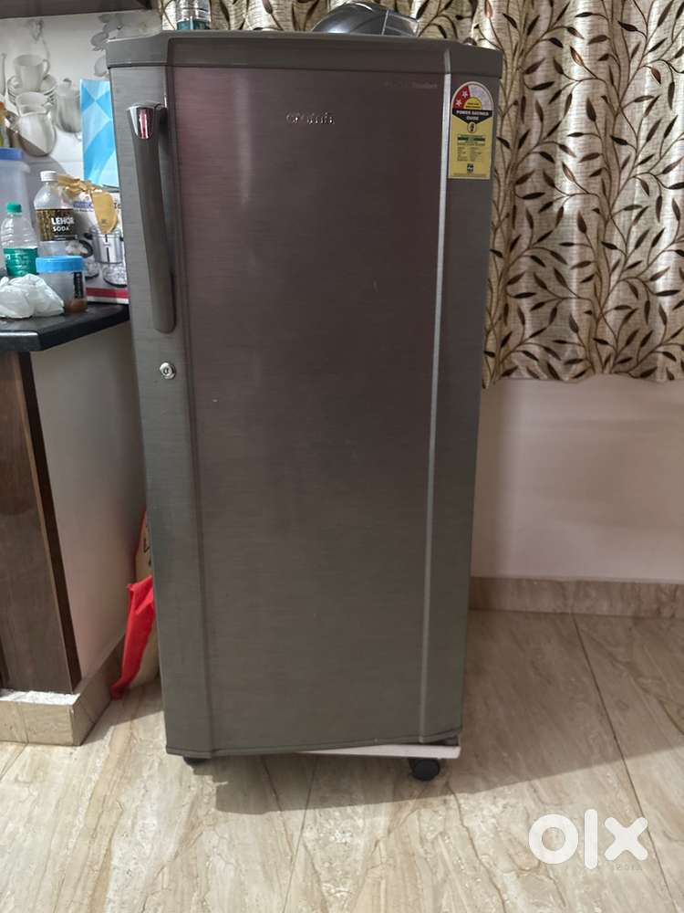 Croma fridge