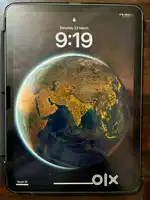 Ipad Air 2022 (M2) | Uner warranty | Like new | With premium Accessory