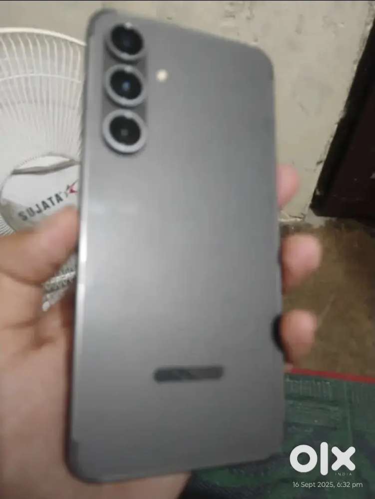 Samsung s24 fe 8x128 never open no exchange