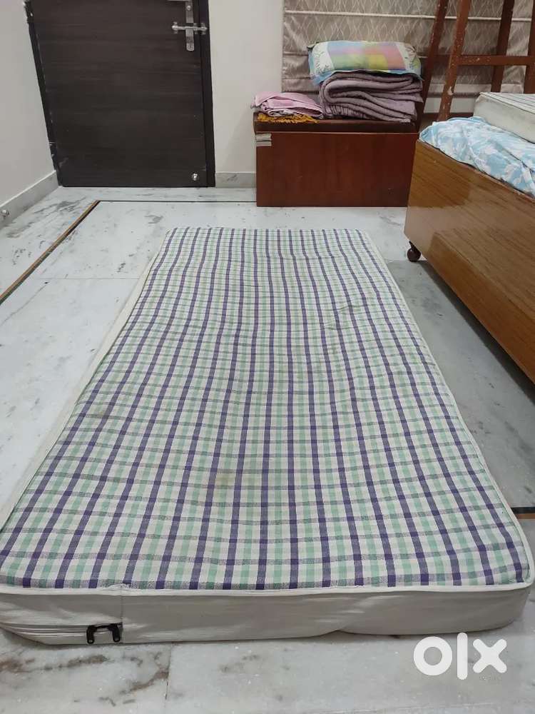Sleepwell 2 mattress with cover
