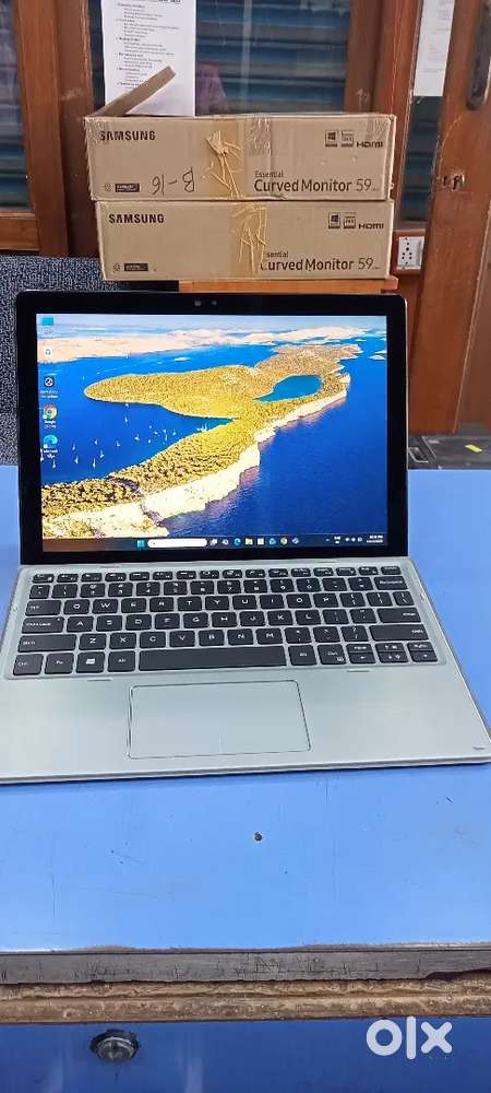 Dell Latitude 7200 2in1 core i7-8th Gen touch detachable premium lapto