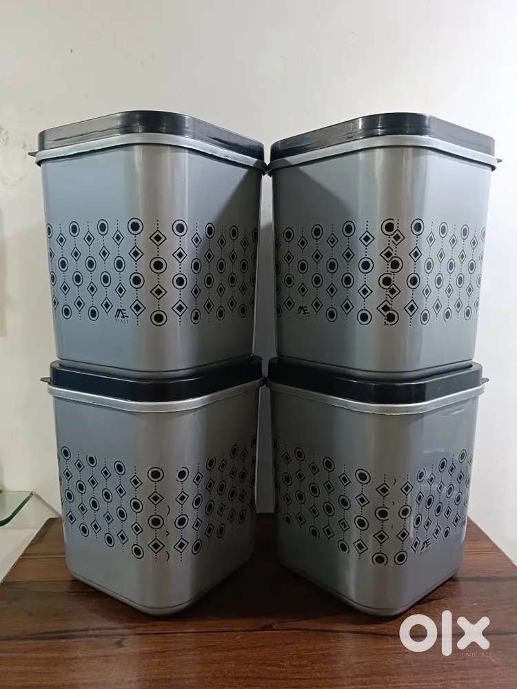 4 Storage Set (16 Litres Each) = 16 x 4 = 64 Litres