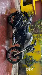 Apache 200 4v in very good condition