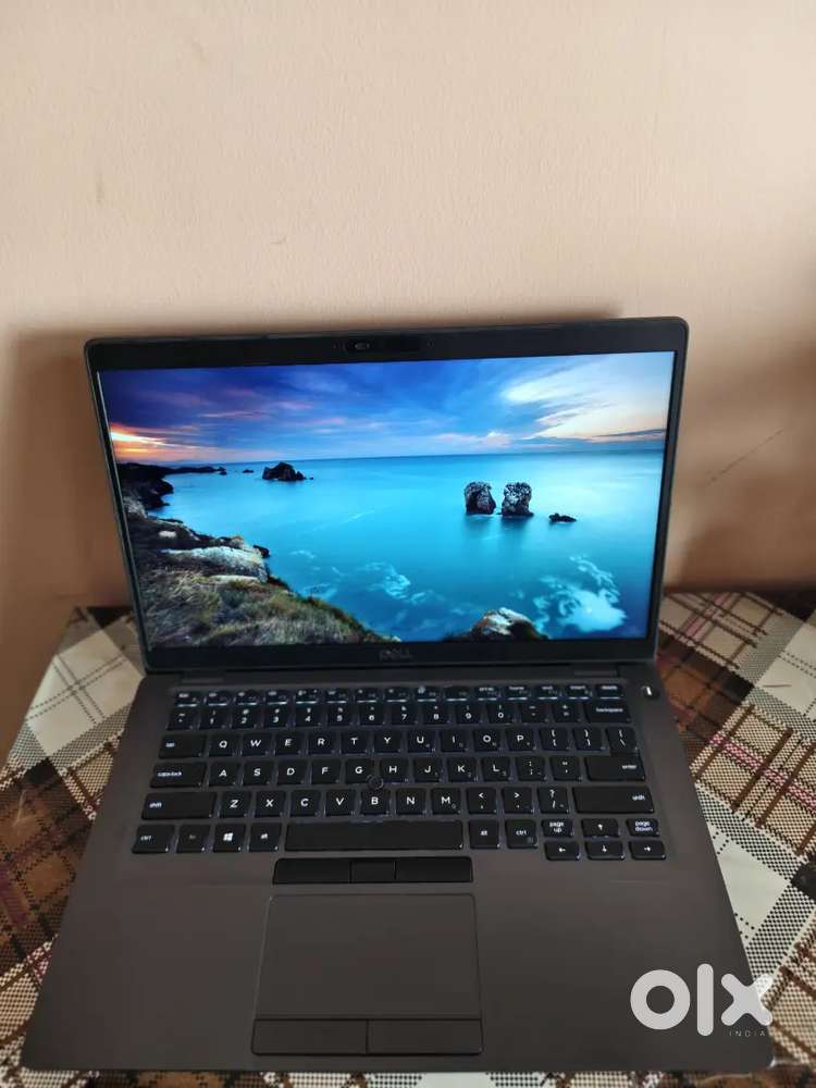 Dell latitude 5400 i5-8th 8gbram 256gb SSD nvme  charger