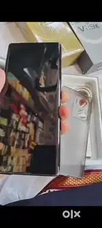 Vivo v29e 8+8/256 box available