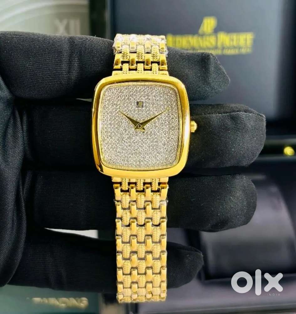 Luxurious premium party wear unisex watch