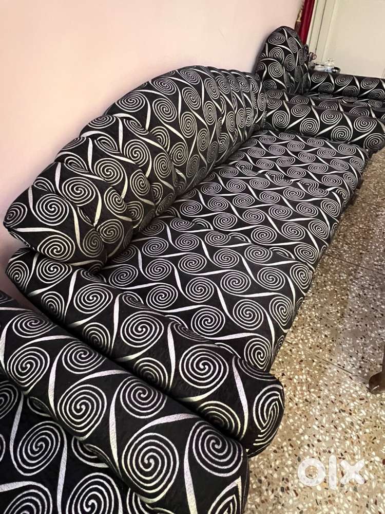 Good condition Heavy Duty Sofa set