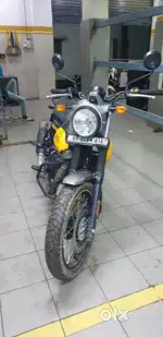 Royal Enfield scram 411