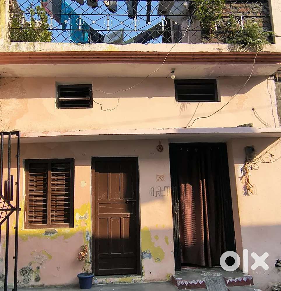 Prime Location Good condition property and locality Good 30Ft Road