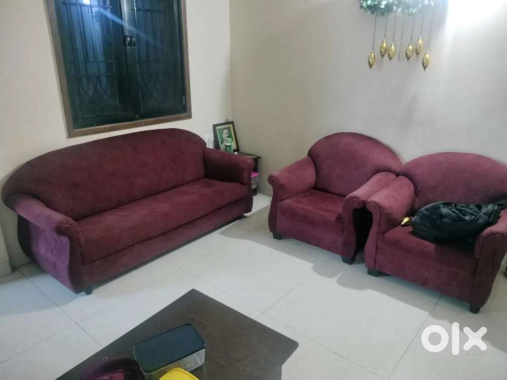 Moving Sale: Cozy Sofa at a Steal Price!