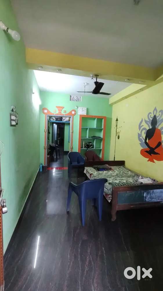 NEED A GOOD ROOMMATE GATEBAZAR