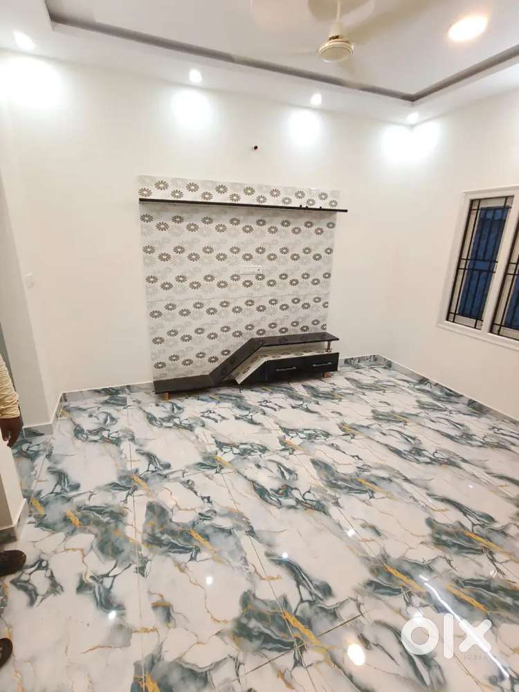 Newly constructed 1 bhk house for lease cum rent in kanaka nagar