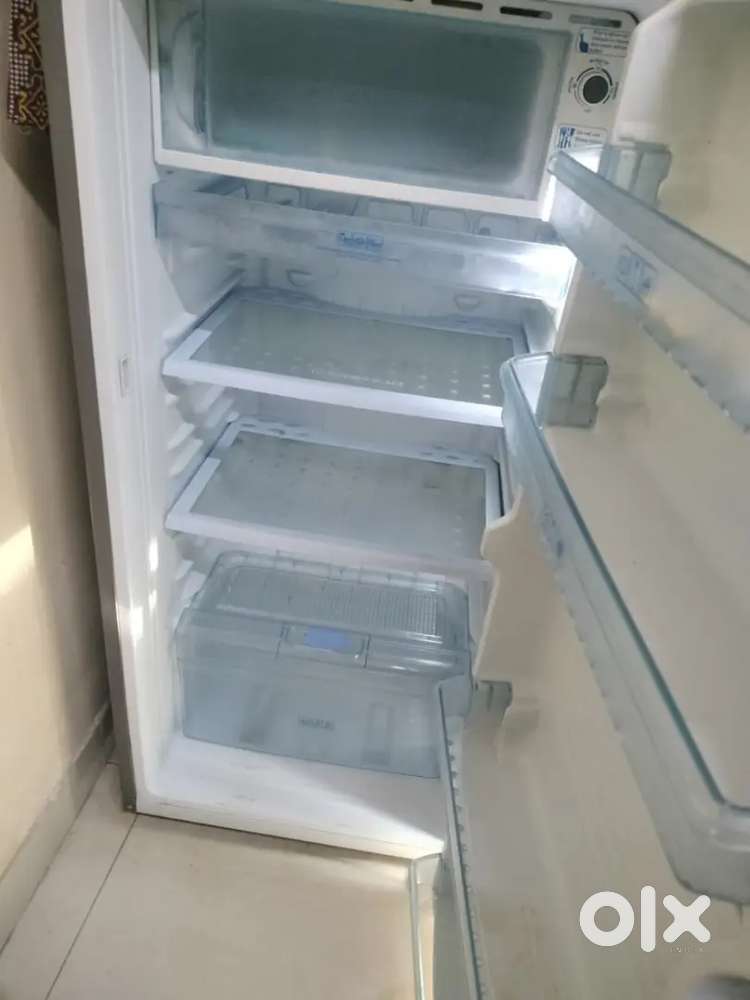 2 year old fridge